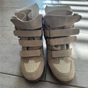 Isabel Marant Beige Bekett High-Top Sneakers